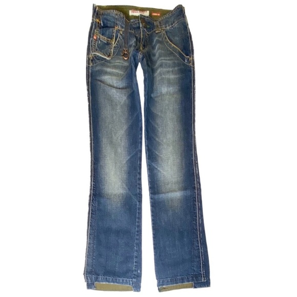 new Miss Sixty ❦ Step Hem ❦ Crimson One Jeans ❦ - Picture 15 of 16